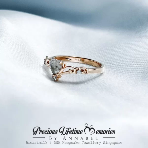 18K Gold Cremation Ashes Princess Heart Ring