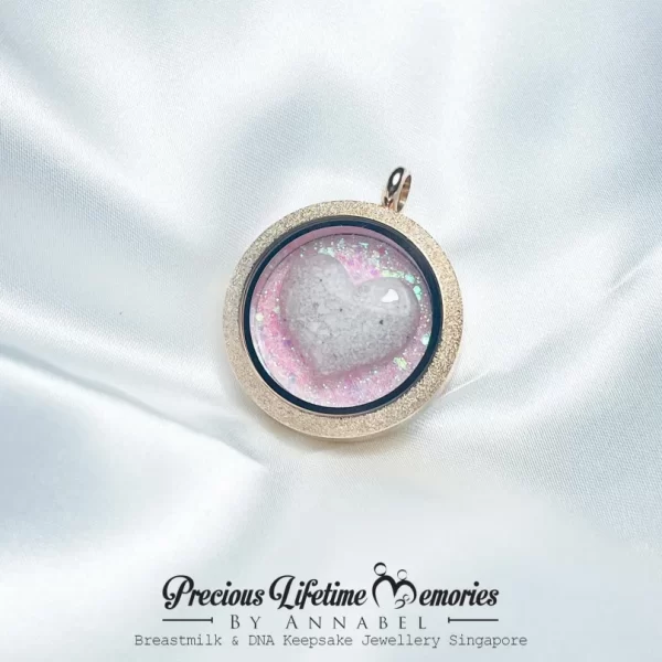 Cremation Ashes Mighty Heart With Falling Glitter Glass Locket